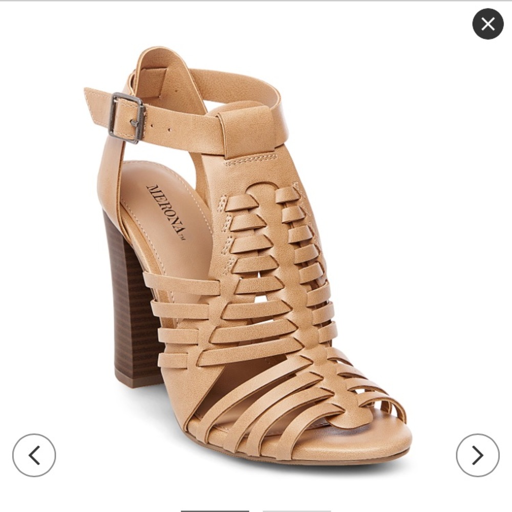 Strappy chunk heeled sandals